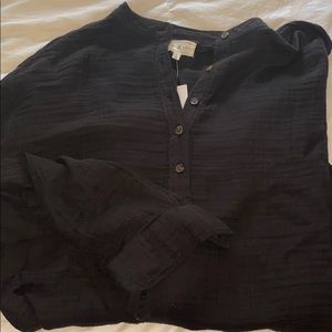 NWT Lou and Grey Tunic top
